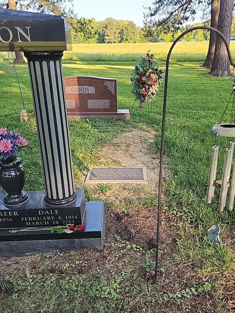 Timothy T. Gandy's grave. Photo 3