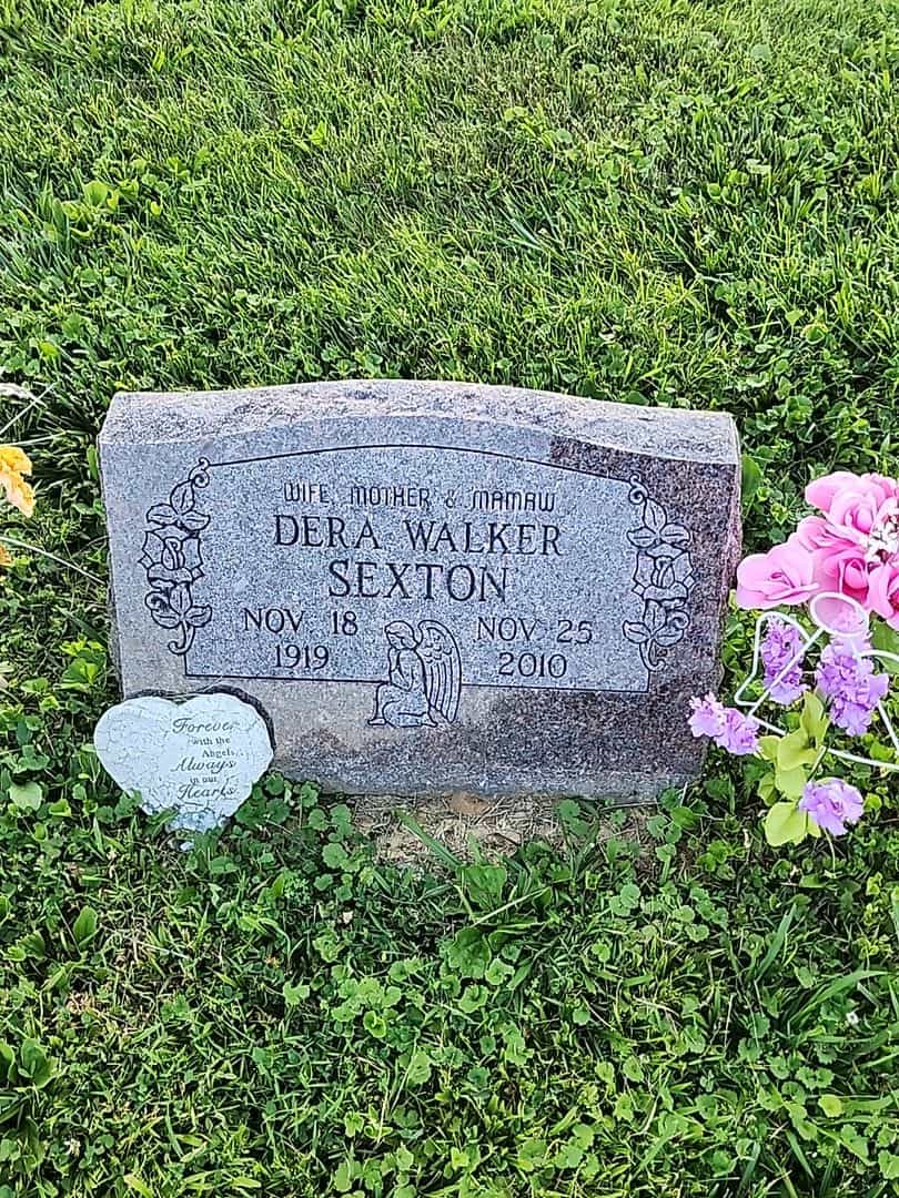 Annie Dera Walker Sexton's grave. Photo 1