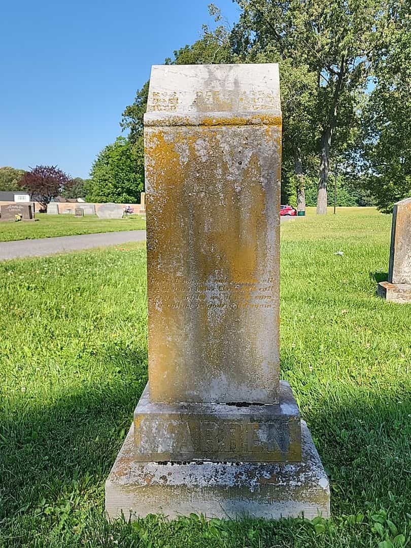 Thompson Wood Warren's grave. Photo 1