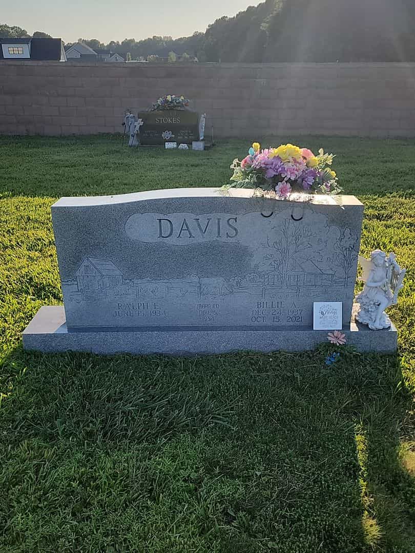 Billie A. Davis's grave. Photo 1
