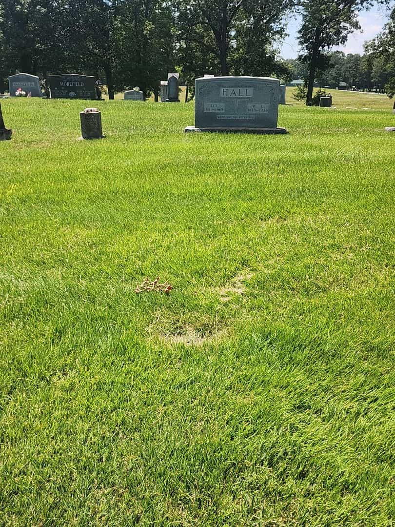 Ella Adcock's grave. Photo 2