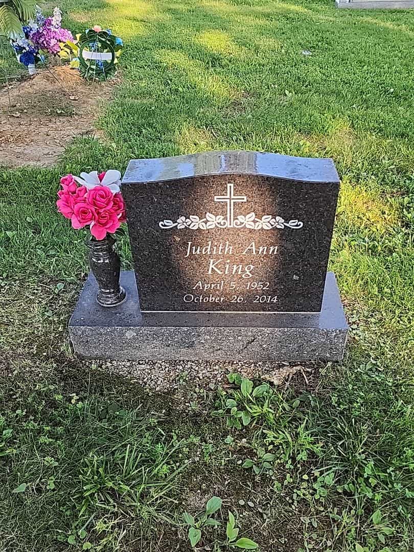 Judith Ann King's grave. Photo 1