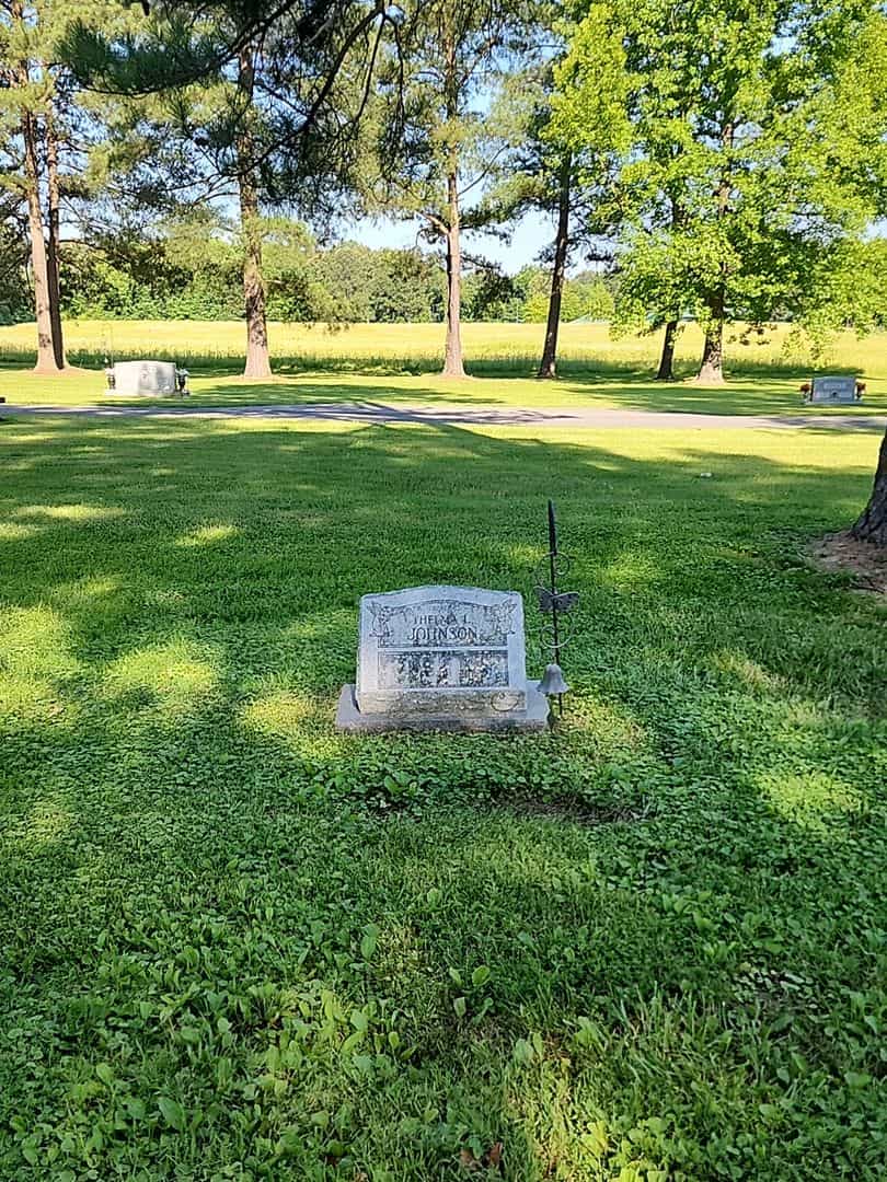 Thelma L. Johnson's grave. Photo 2