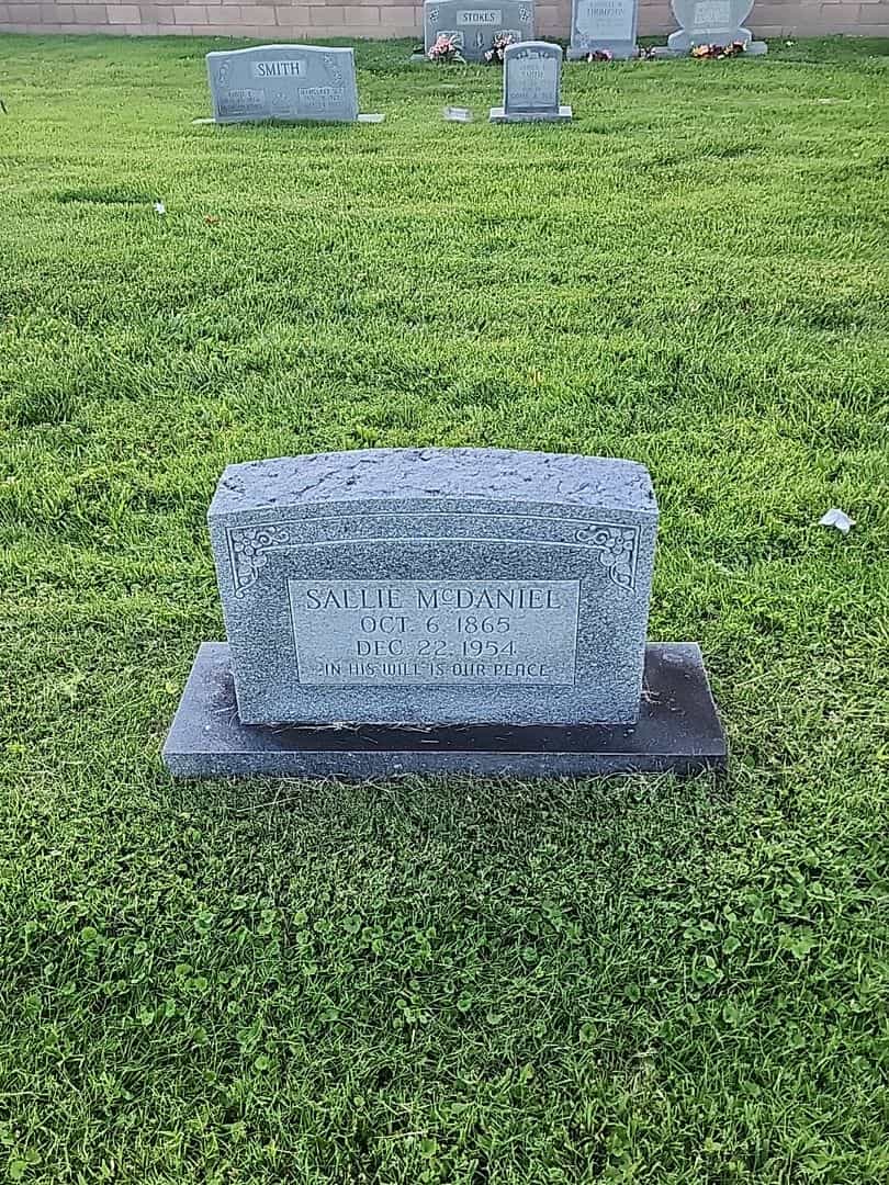 Sallie McDaniel's grave. Photo 1