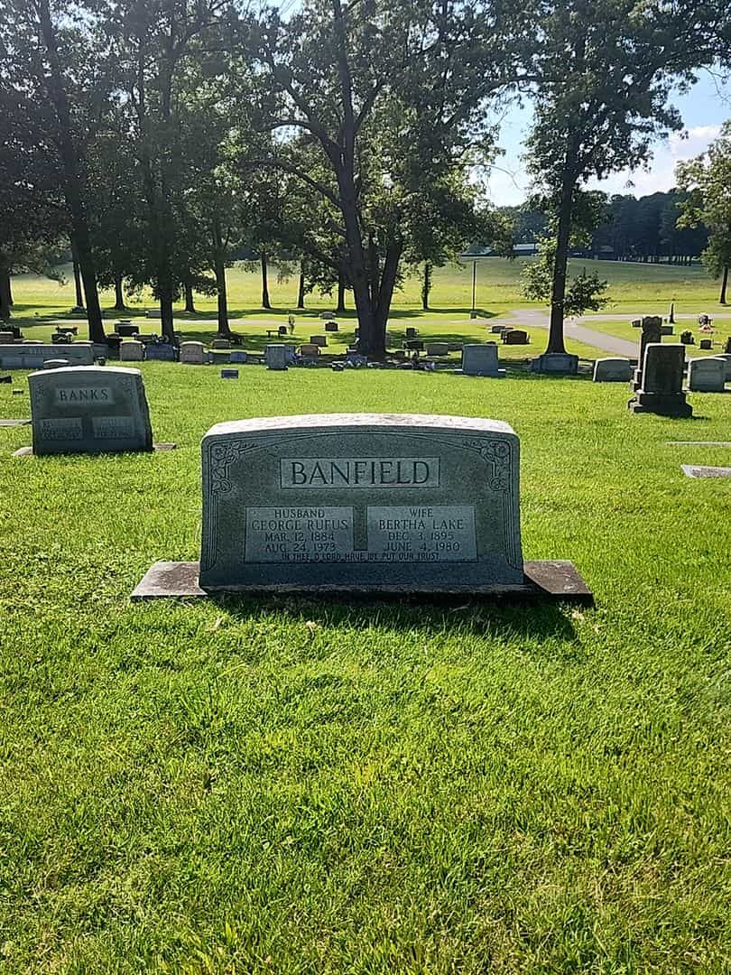 George Rufus Banfield's grave. Photo 2