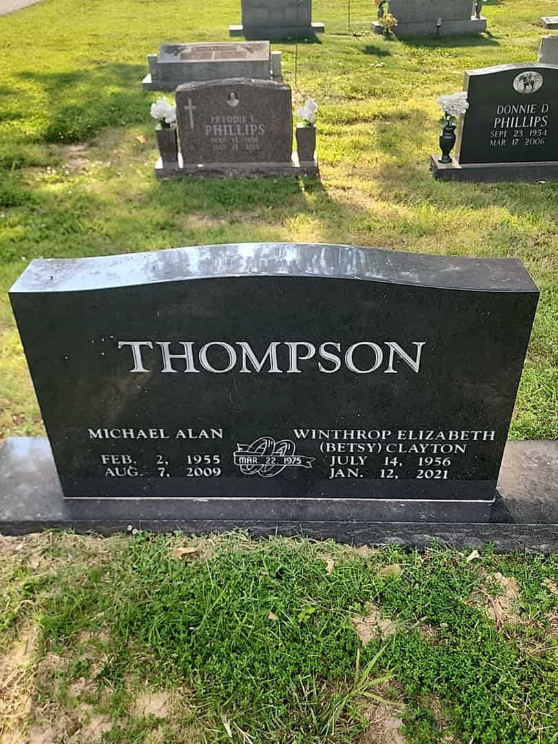 Michael Alan Thompson's grave. Photo 1
