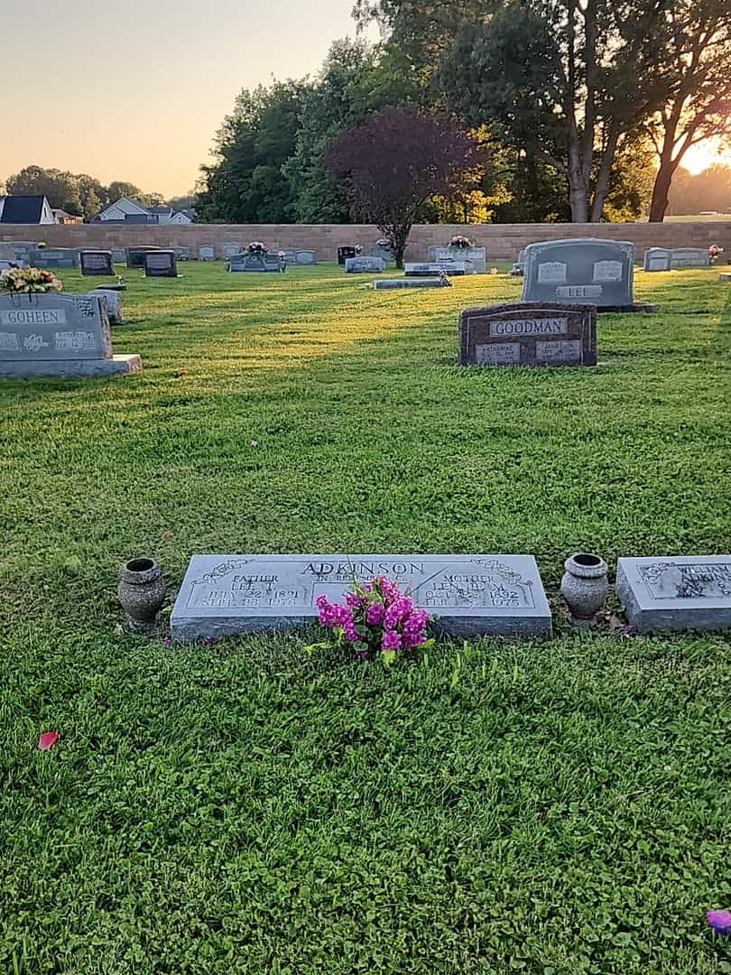 Lee T. Adkinson's grave. Photo 2