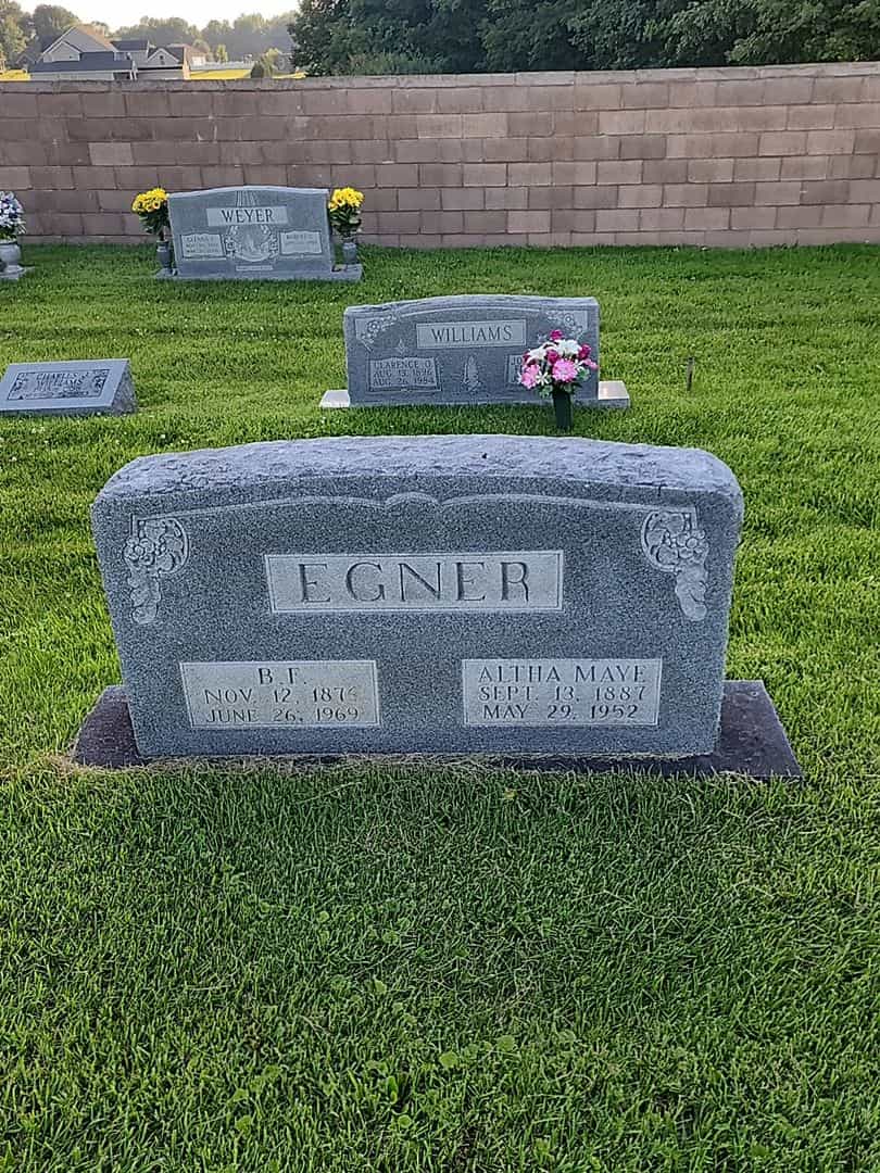 B. F. Egner's grave. Photo 1