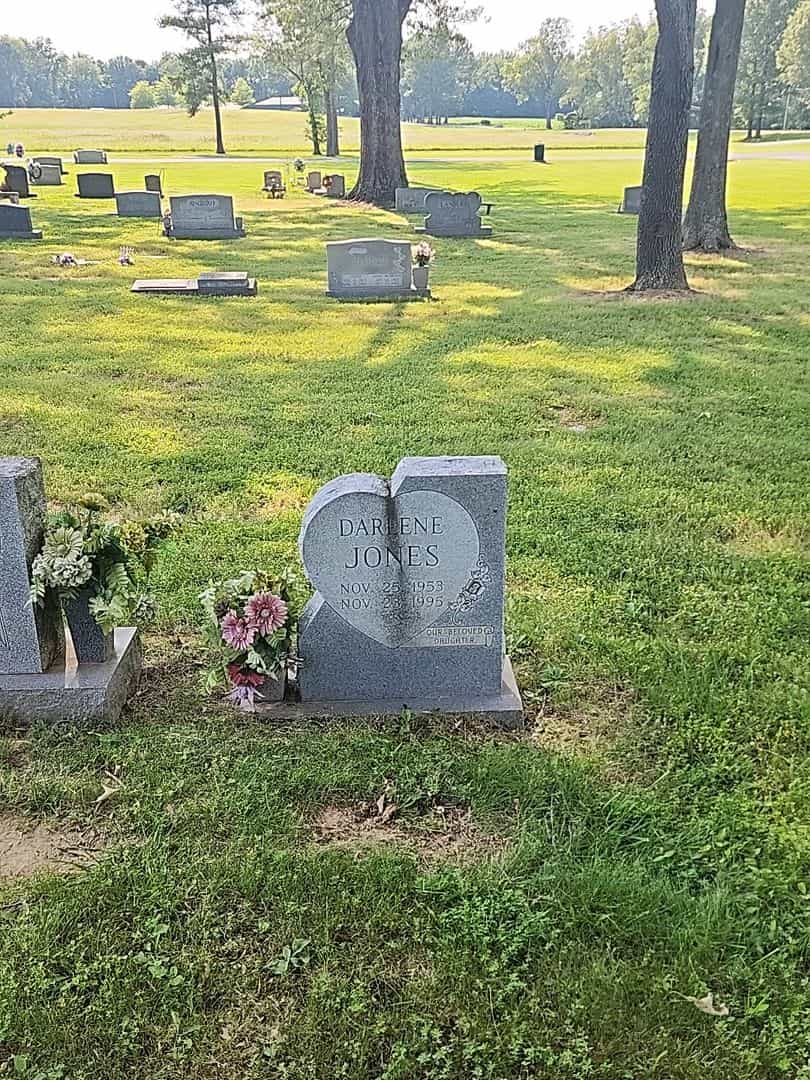 Darlene Jones's grave. Photo 2