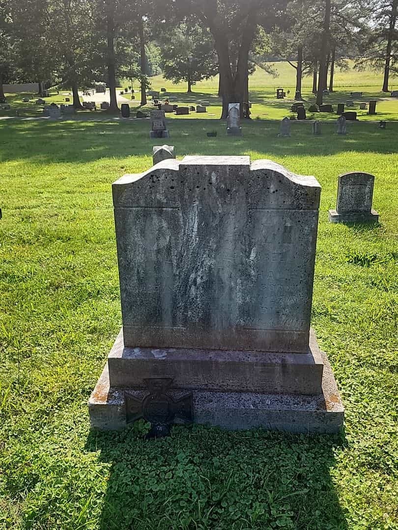 J. C. Hale's grave. Photo 1