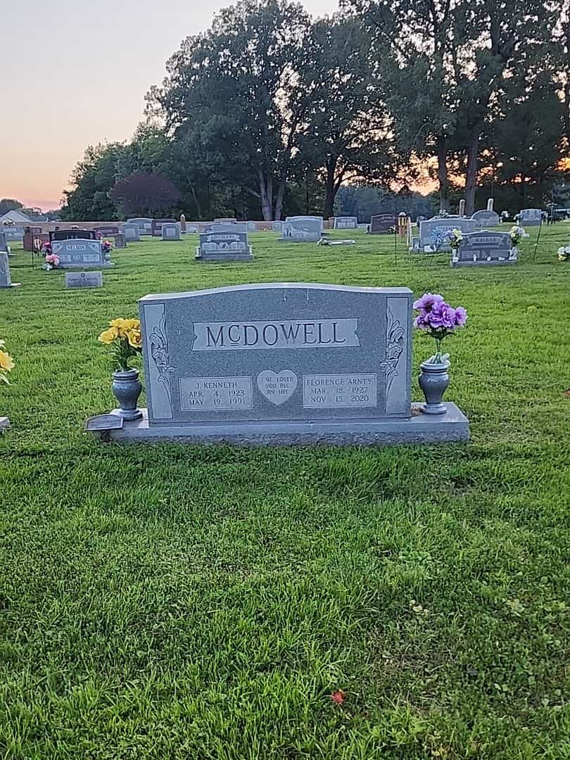 John Kenneth McDowell's grave. Photo 2