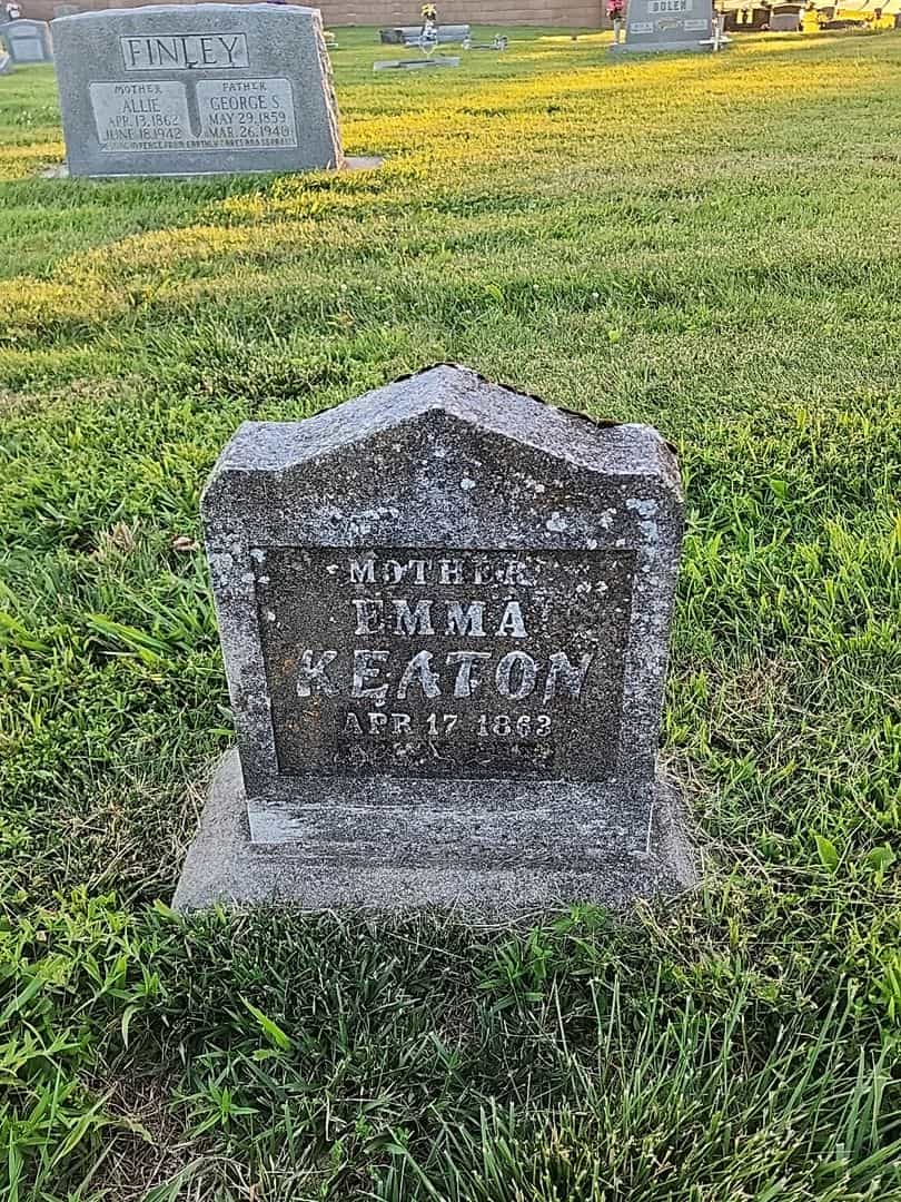 Emma Keaton's grave. Photo 1