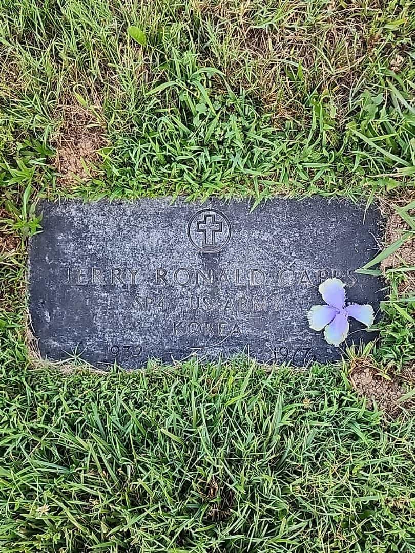 Jerry Ronald Capps's grave. Photo 3