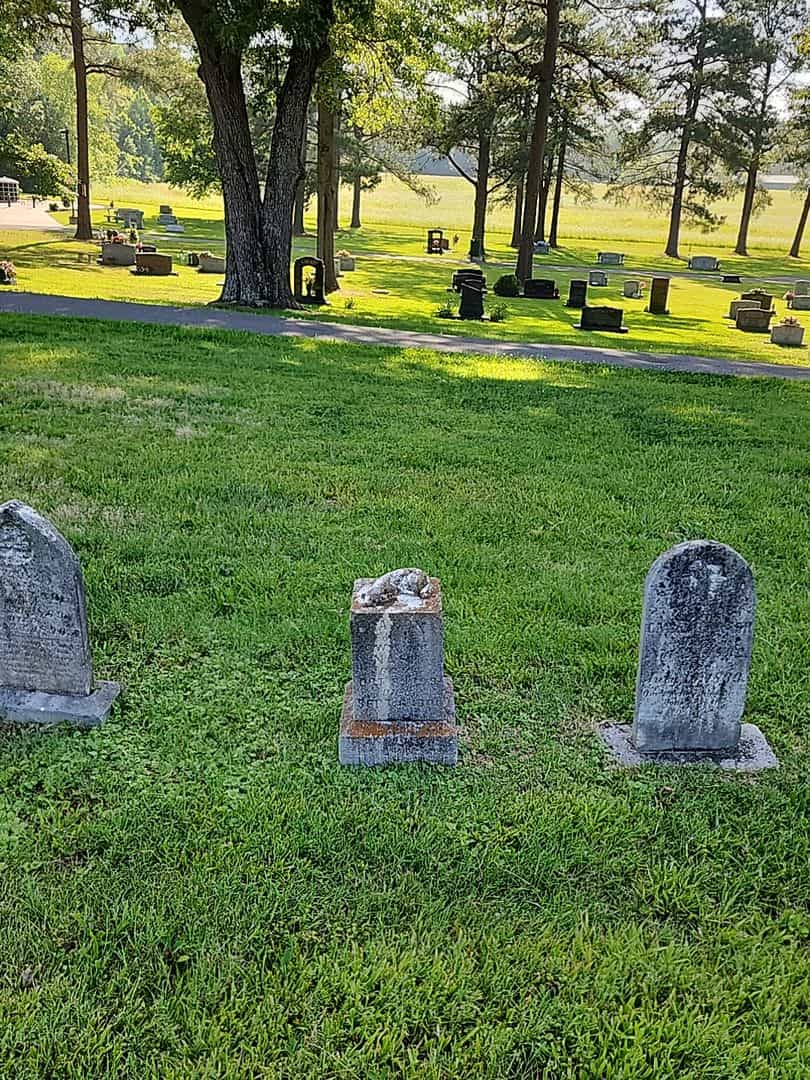 Ramon Nash's grave. Photo 2
