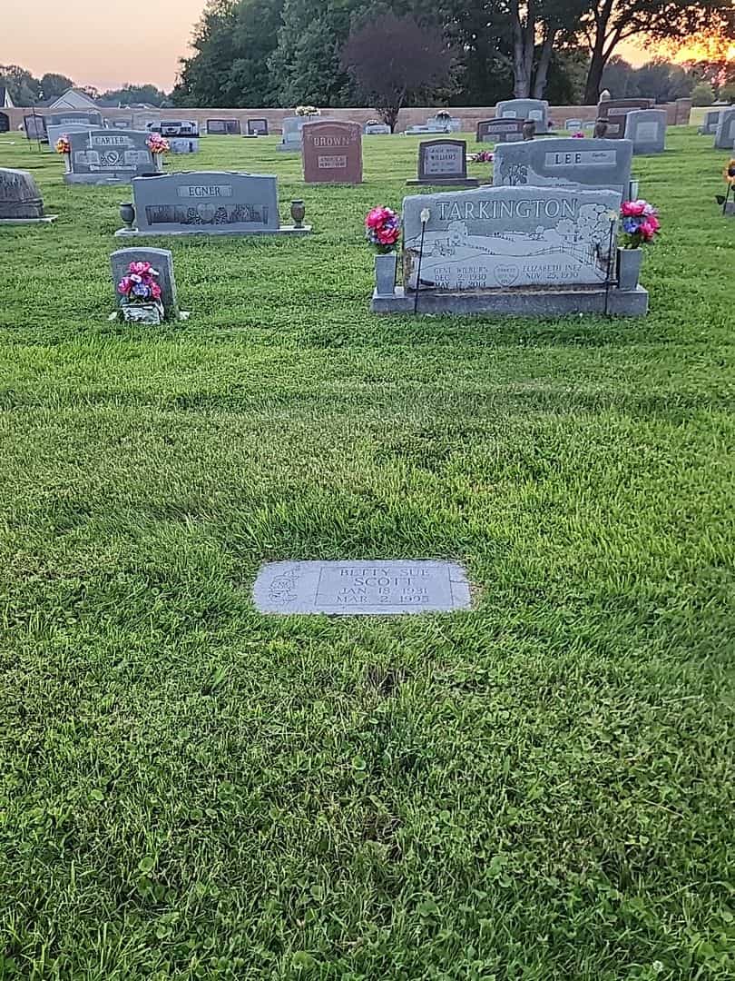 Betty Sue Scott's grave. Photo 2