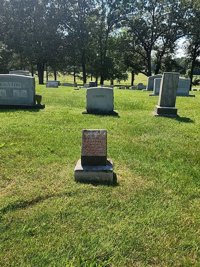 Rowena Faith's grave. Photo 2