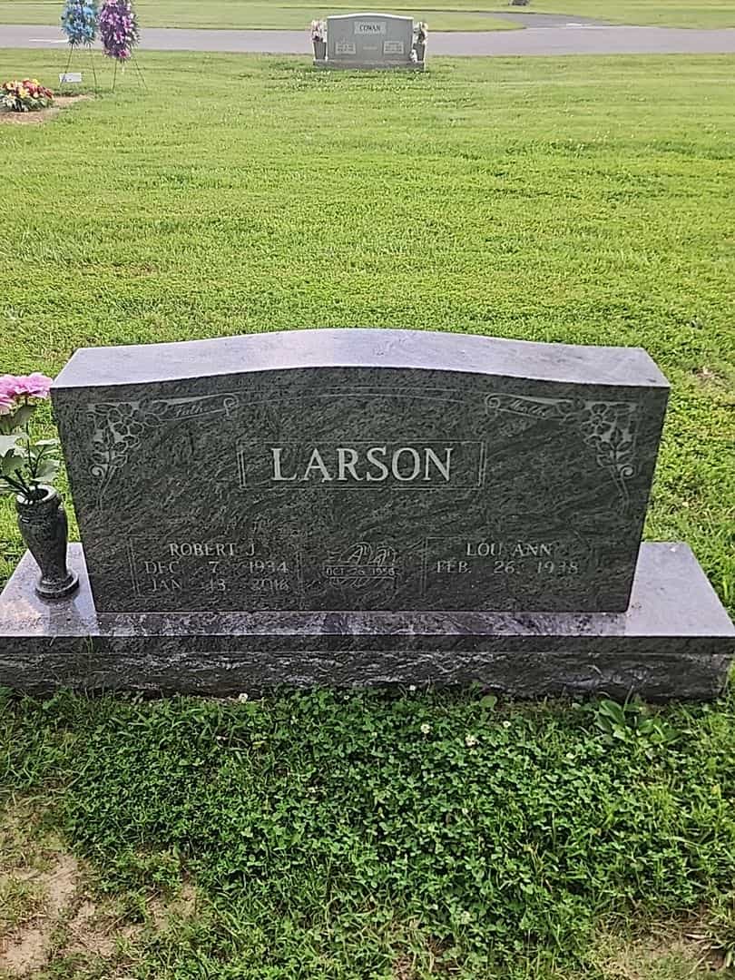 Robert J. "Bob" Larson's grave. Photo 1