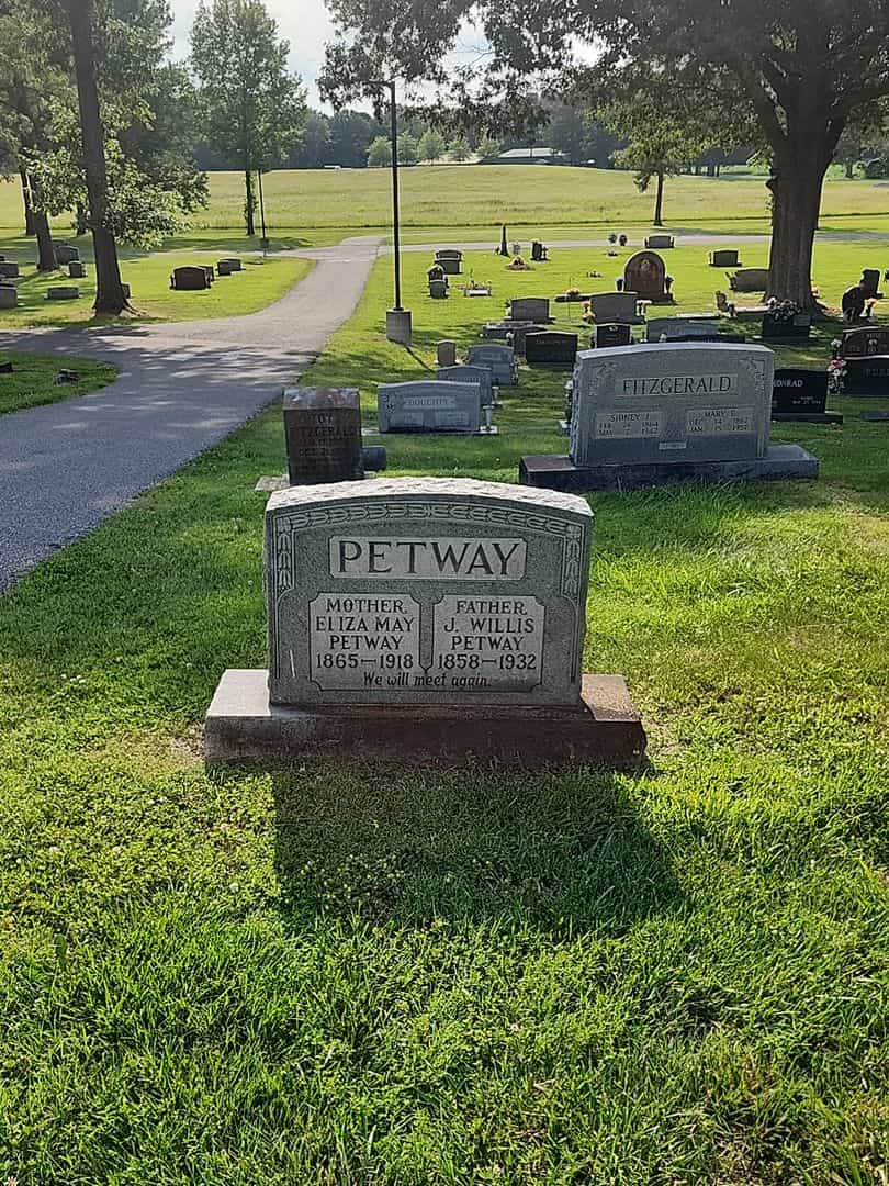 J. Willis Petway's grave. Photo 2