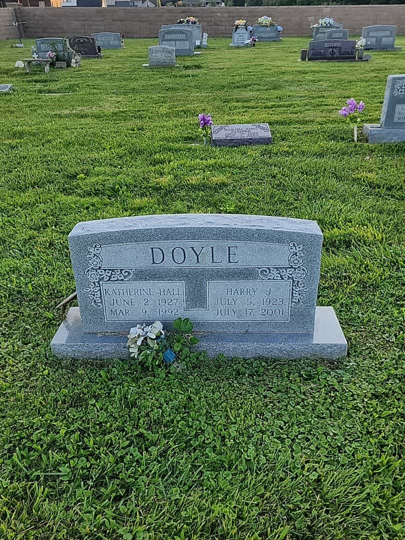Katherine Hall Doyle's grave. Photo 1