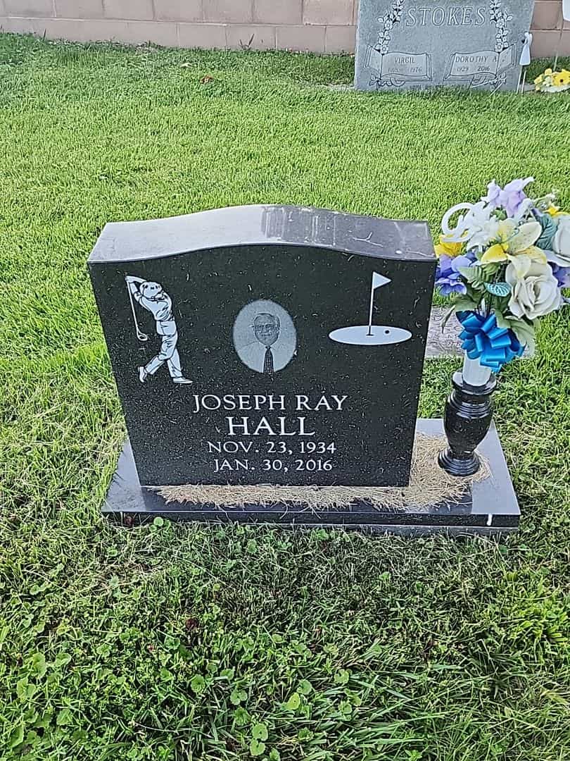 Joseph Ray Hall's grave. Photo 1