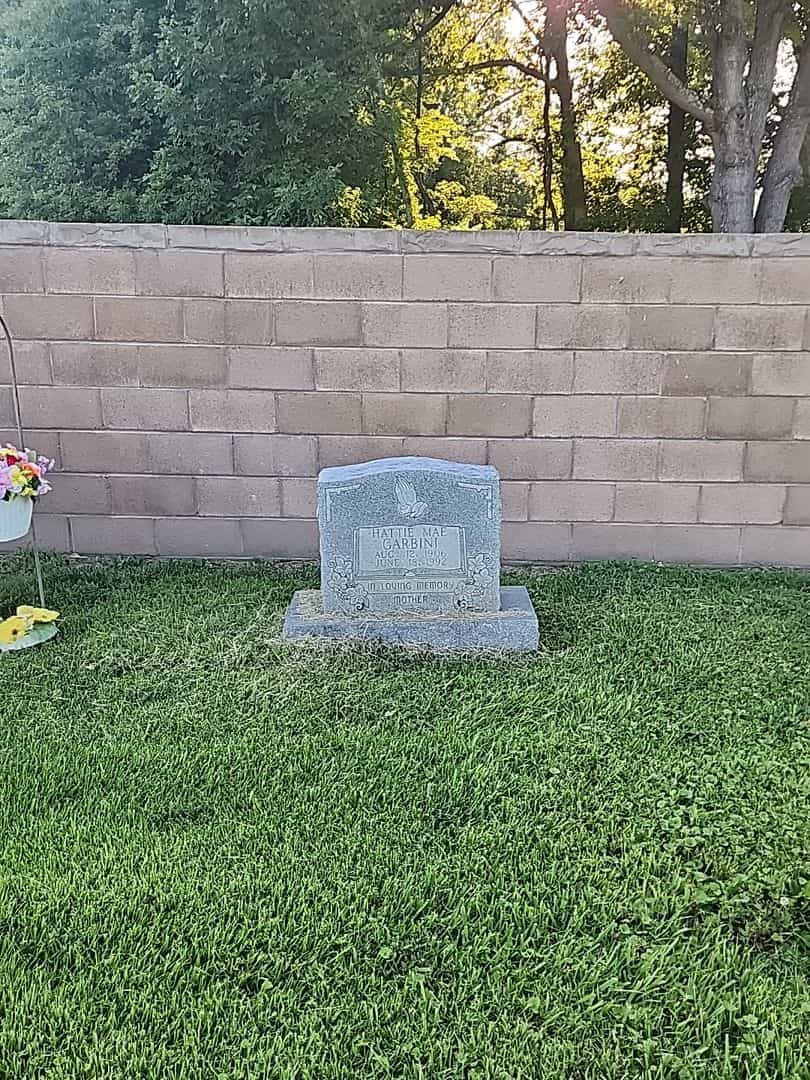 Hattie Mae Garbini's grave. Photo 2