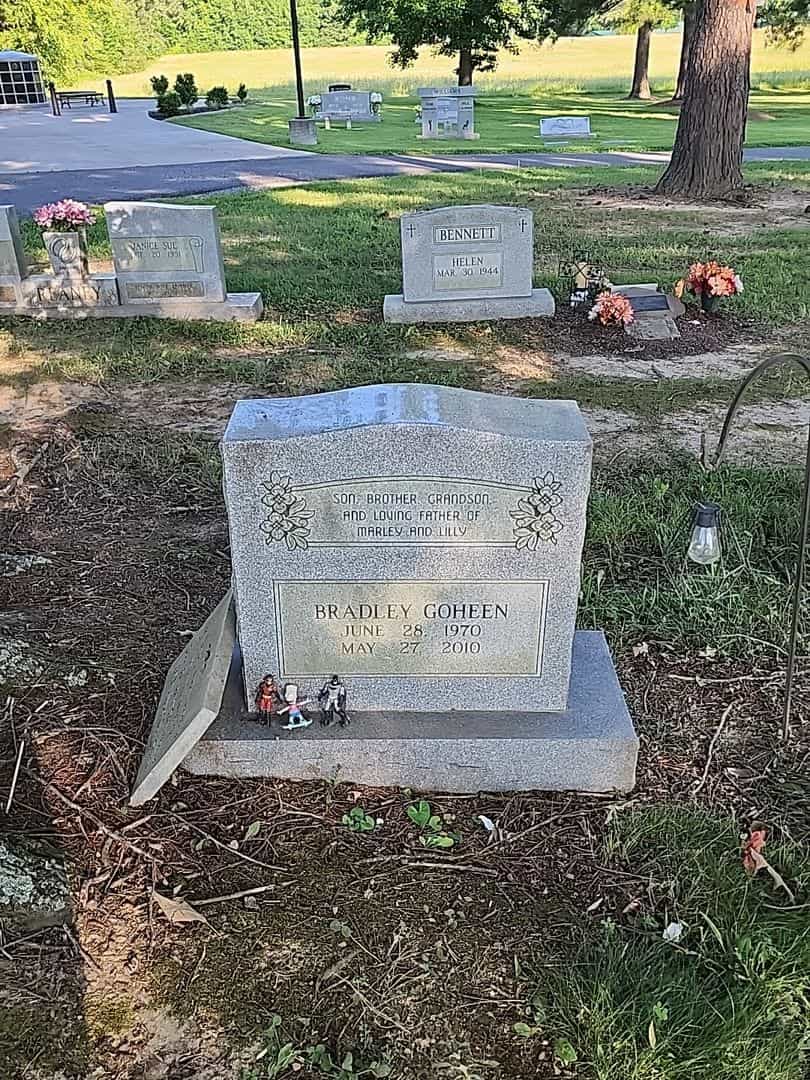 Bradley Goheen's grave. Photo 1