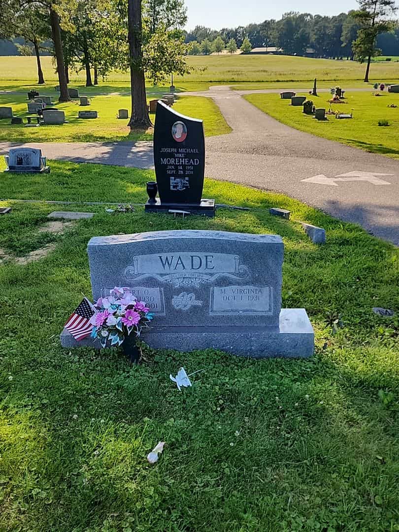 Robert O. Wade's grave. Photo 2