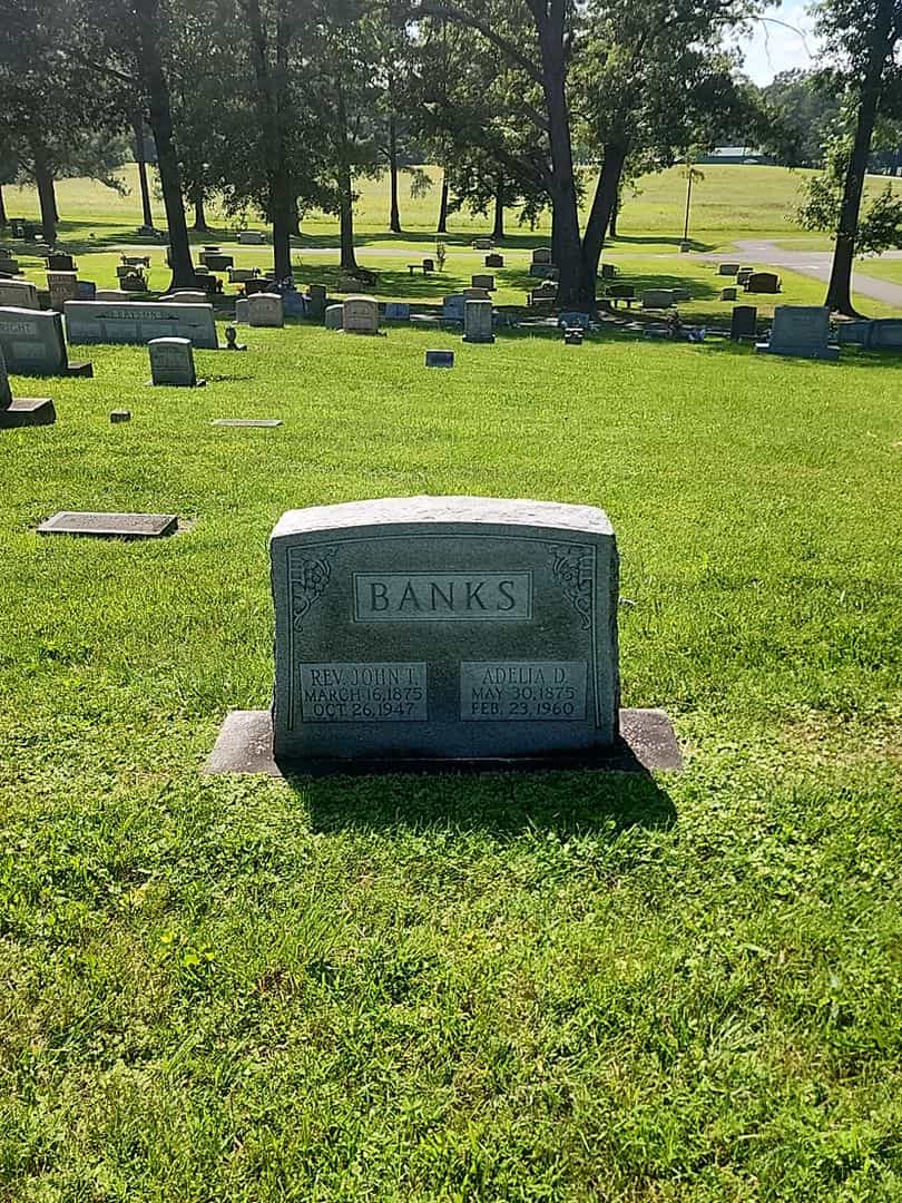 Adelia D. Banks's grave. Photo 2