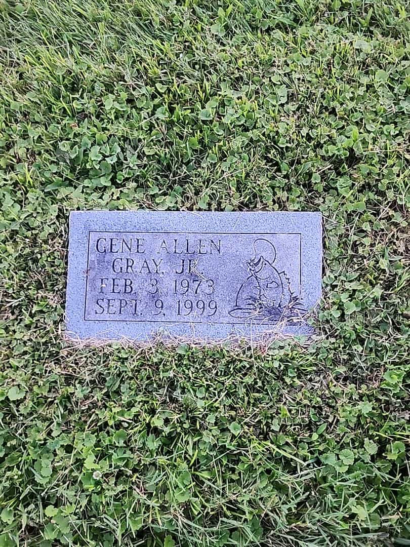 Gene Allen Gray Junior's grave. Photo 1