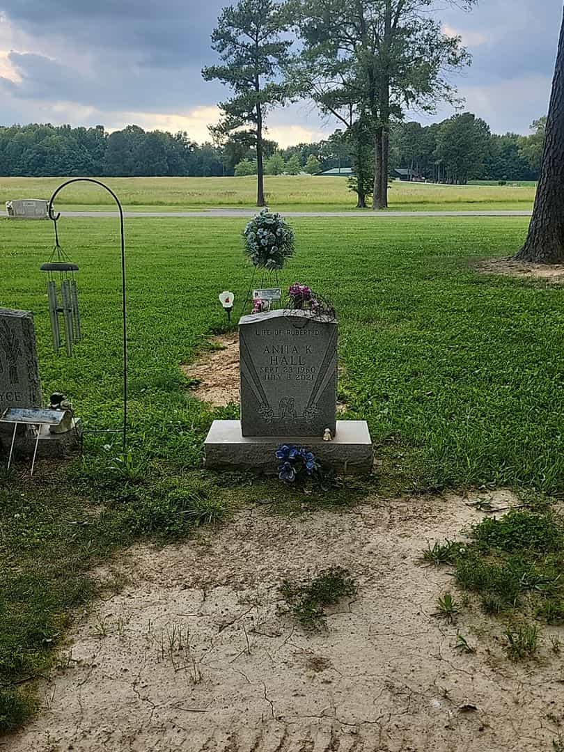 Anita K. Hall's grave. Photo 2